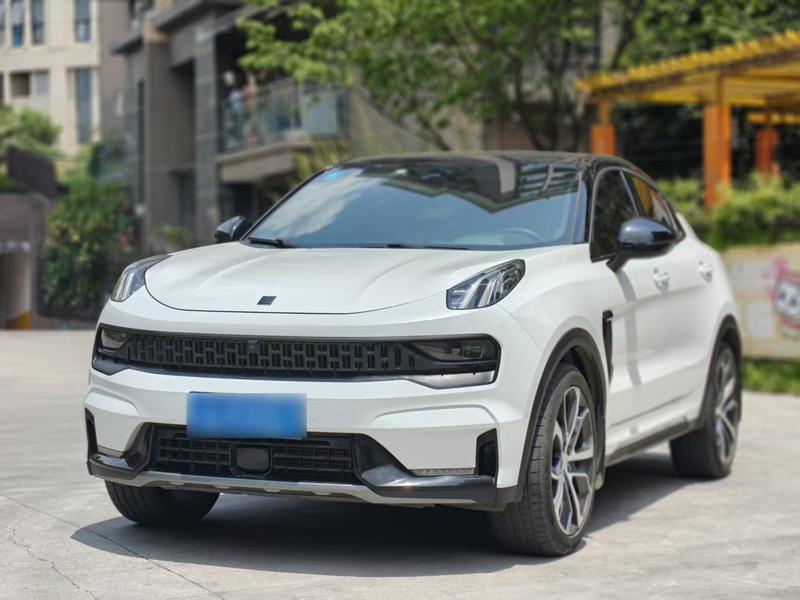 Lynk & Co 05, 2022 — купить в Санкт-Петербурге под ключ
