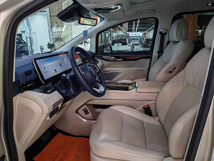 Wey 80 Hybrid, 2023 — фото 5 из 9