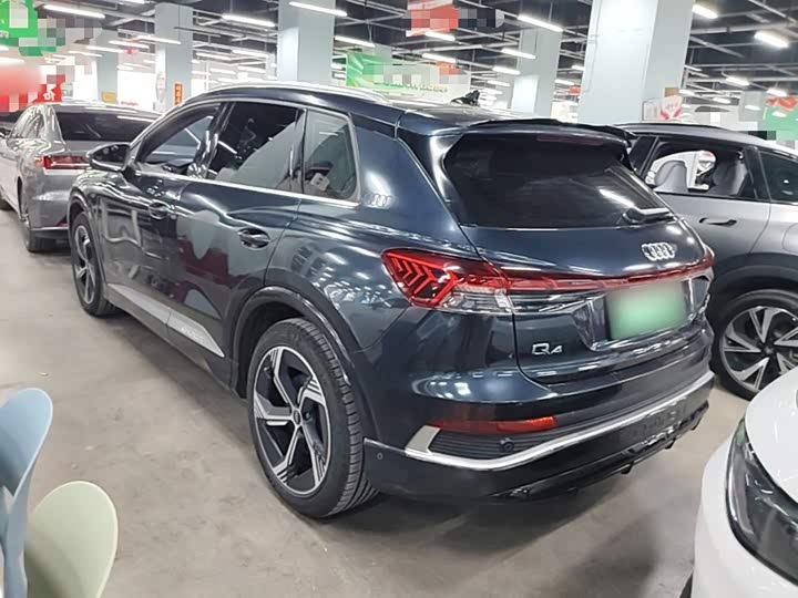 Audi Q4 e-tron, 2023 — фото 5 из 9