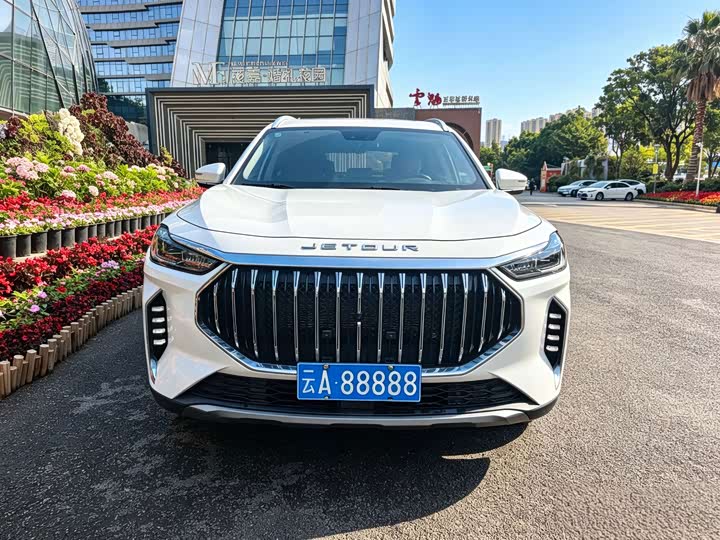Jetour X70 Plus, 2024 — фото 2 из 9