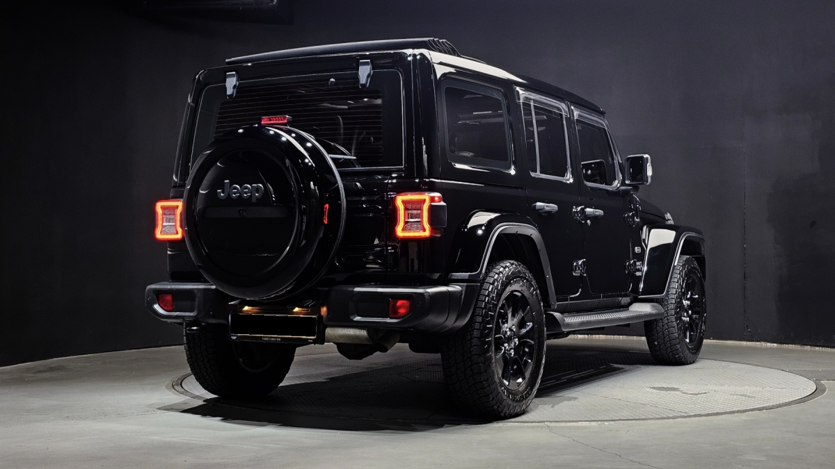 Jeep Wrangler, 2022 — фото 2 из 12