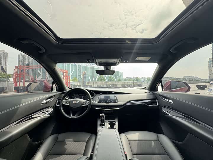 Cadillac XT4, 2022 — фото 5 из 9