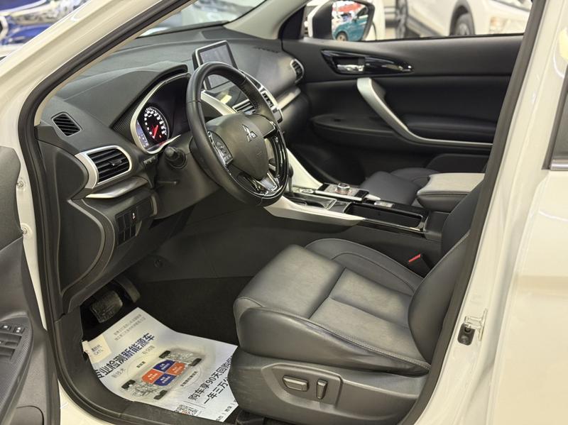 Mitsubishi Eclipse Cross, 2022 — фото 10 из 12