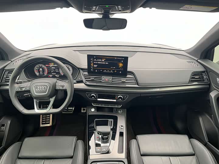 Audi Q5L, 2024 — фото 6 из 9