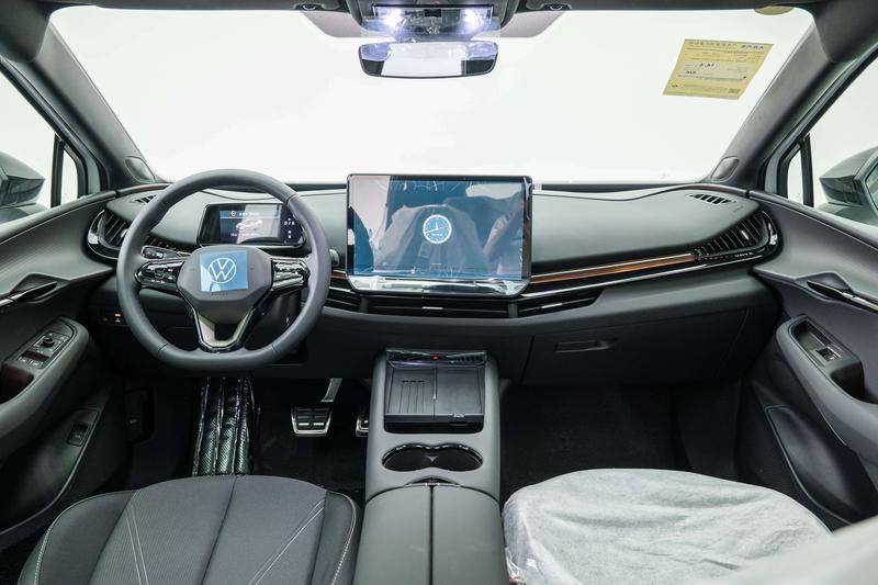 Volkswagen ID.Unyx 06, 2025 — фото 7 из 12