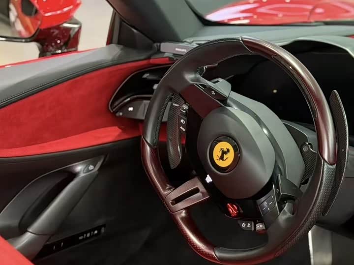 Ferrari SF90, 2023 — фото 6 из 9