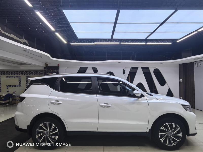 Geely Vision X6, 2022 — фото 8 из 12