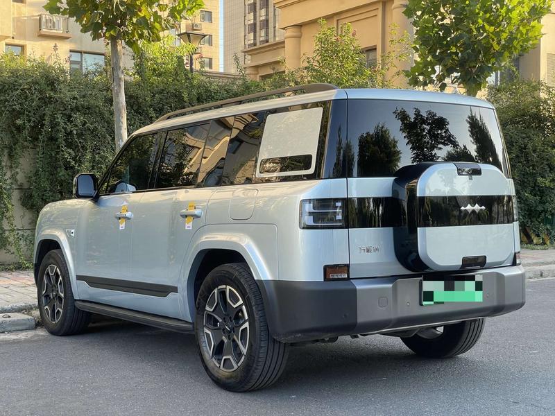 BYD FangChengBao Titanium 7 (Tai 7), 2025 — фото 4 из 10