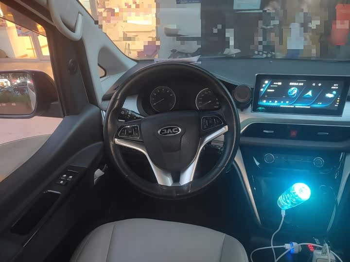 JAC Refine M3, 2023 — фото 3 из 9