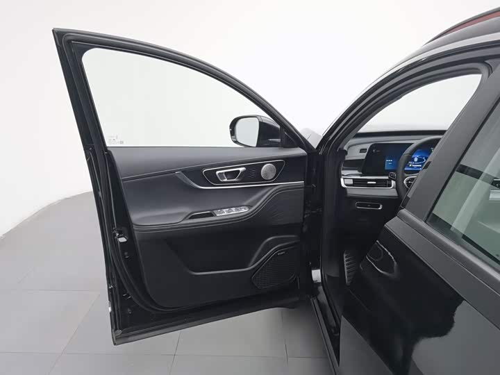 Chery Tiggo 7 Plus, 2024 — фото 8 из 9