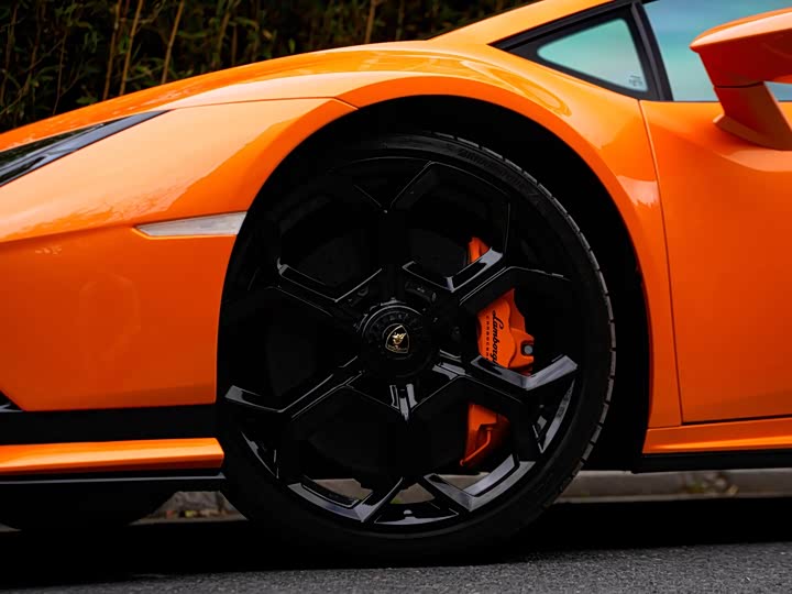 Lamborghini Huracán, 2025 — фото 9 из 9