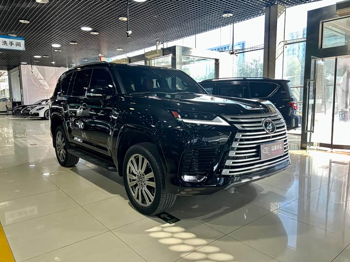 Lexus LX, 2025 — фото 3 из 9