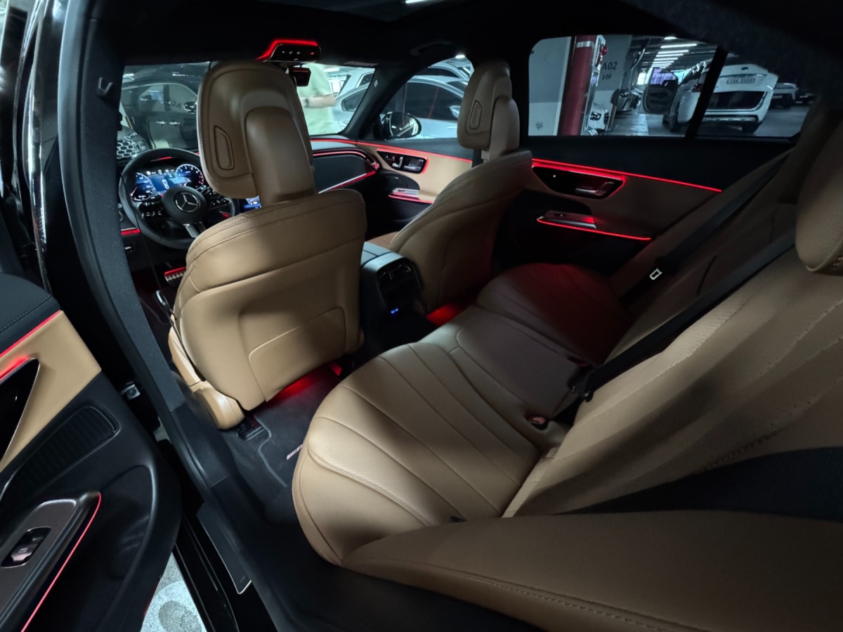 Mercedes-Benz E-Class, 2025 — фото 10 из 12