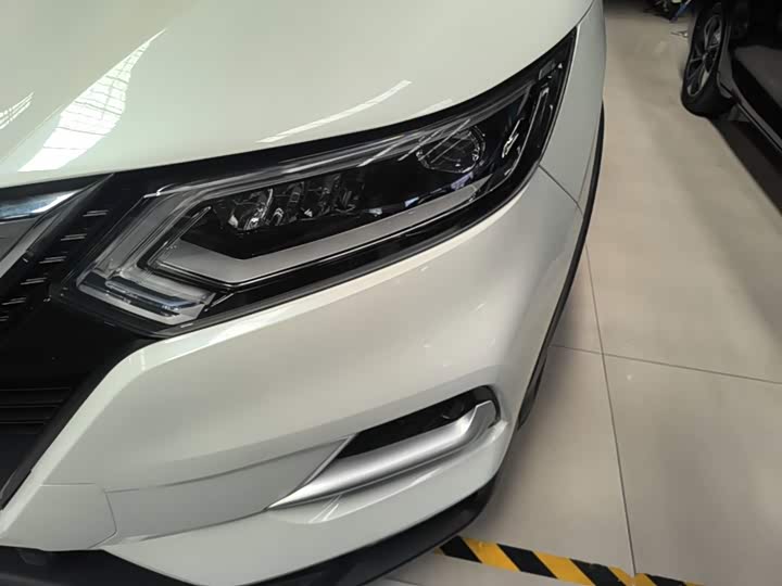 Nissan Qashqai, 2023 — фото 6 из 9