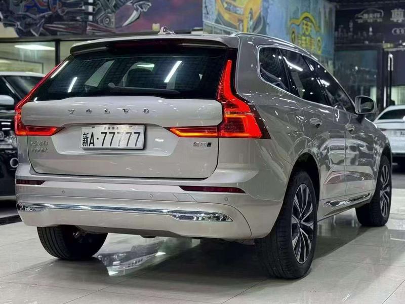 Volvo XC60, 2024 — фото 6 из 10