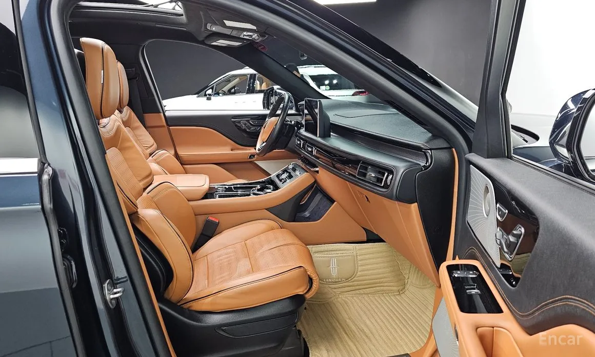Lincoln Aviator, 2021 — фото 10 из 12