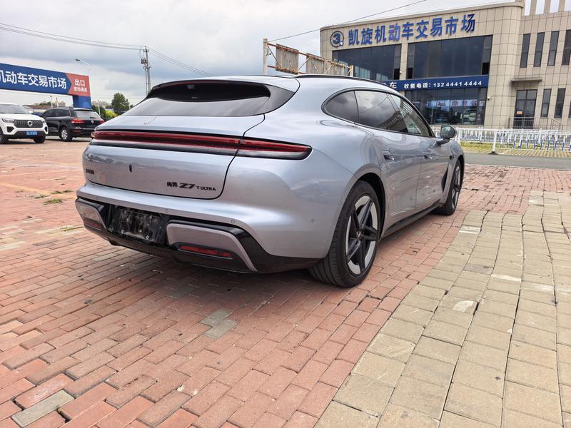 Shangjie (Huawei × SAIC) Z7T, 2026 — фото 6 из 10
