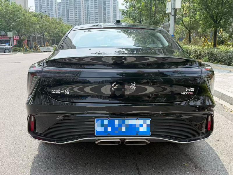 Hongqi H6, 2026 — фото 6 из 12