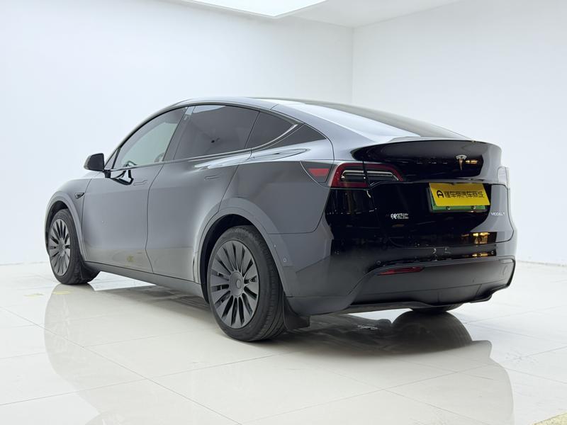 Tesla Model Y, 2023 — фото 5 из 12