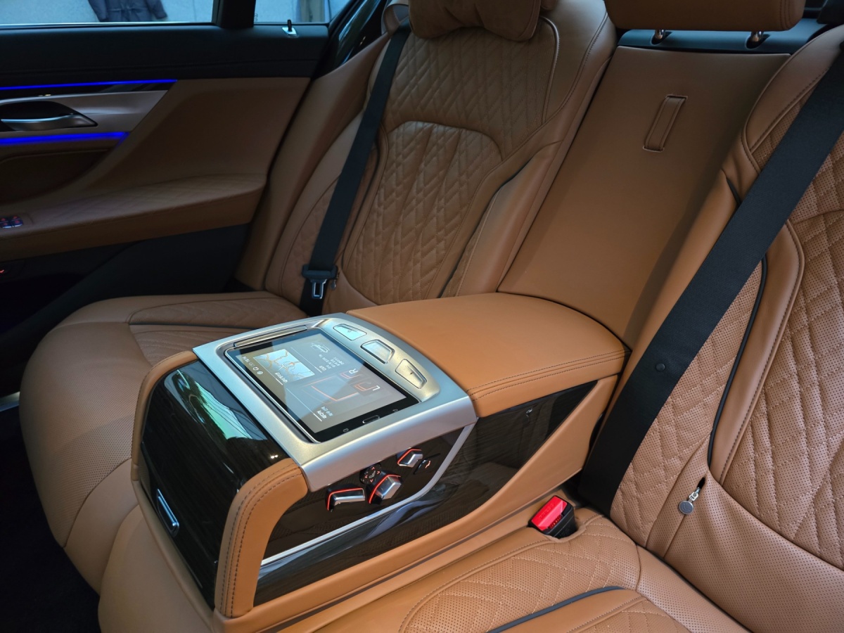 BMW 7 Series, 2022 — фото 11 из 12