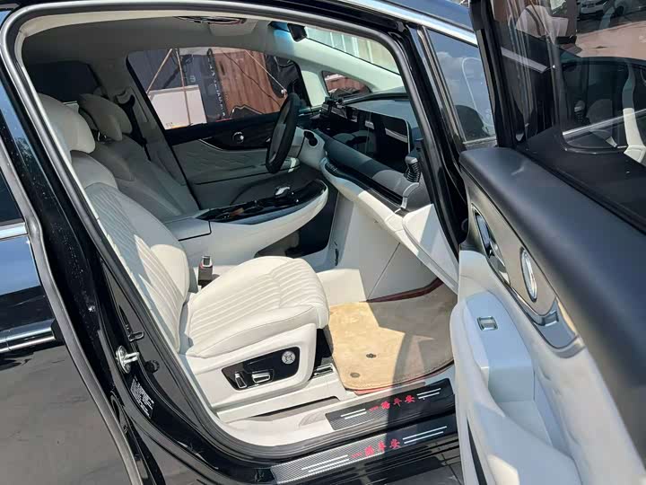 Dongfeng Forthing Xinghai V9, 2024 — фото 6 из 9