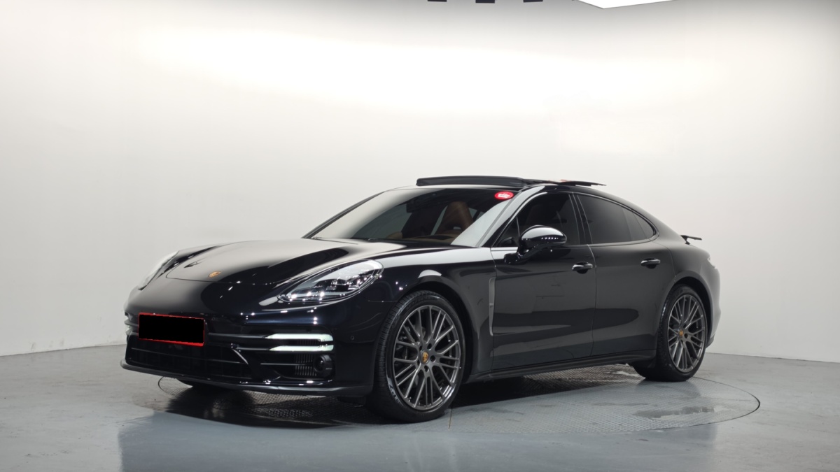 Porsche Panamera, 2022 — купить в Нижнем Новгороде под ключ