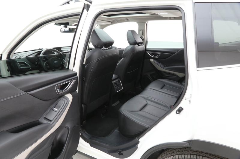 Subaru Forester, 2022 — фото 11 из 12