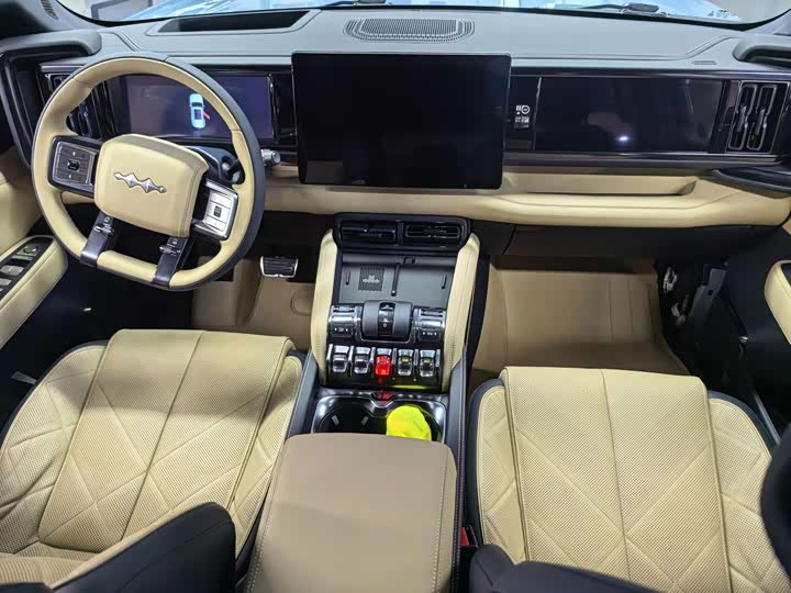 BYD FangChengBao Leopard 5, 2023 — фото 9 из 9