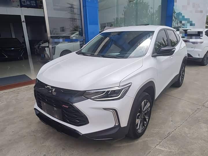 Chevrolet Tracker, 2023 — купить в Санкт-Петербурге под ключ