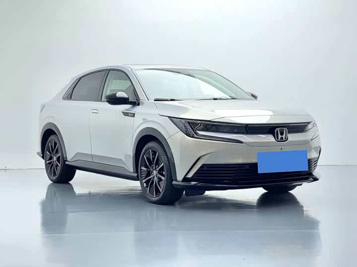 Honda e:NP2, 2024 — фото 3 из 9