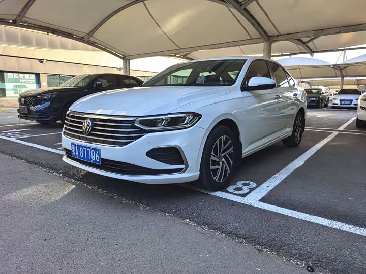 Volkswagen Lavida, 2022 — купить в Костроме под ключ
