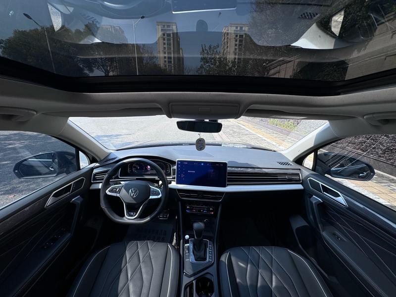 Volkswagen Tiguan L Pro, 2023 — фото 7 из 10