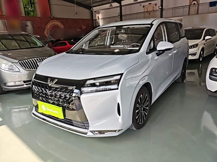 Wuling Starlight 730 Hybrid/EV, 2025 — купить в Смоленске под ключ