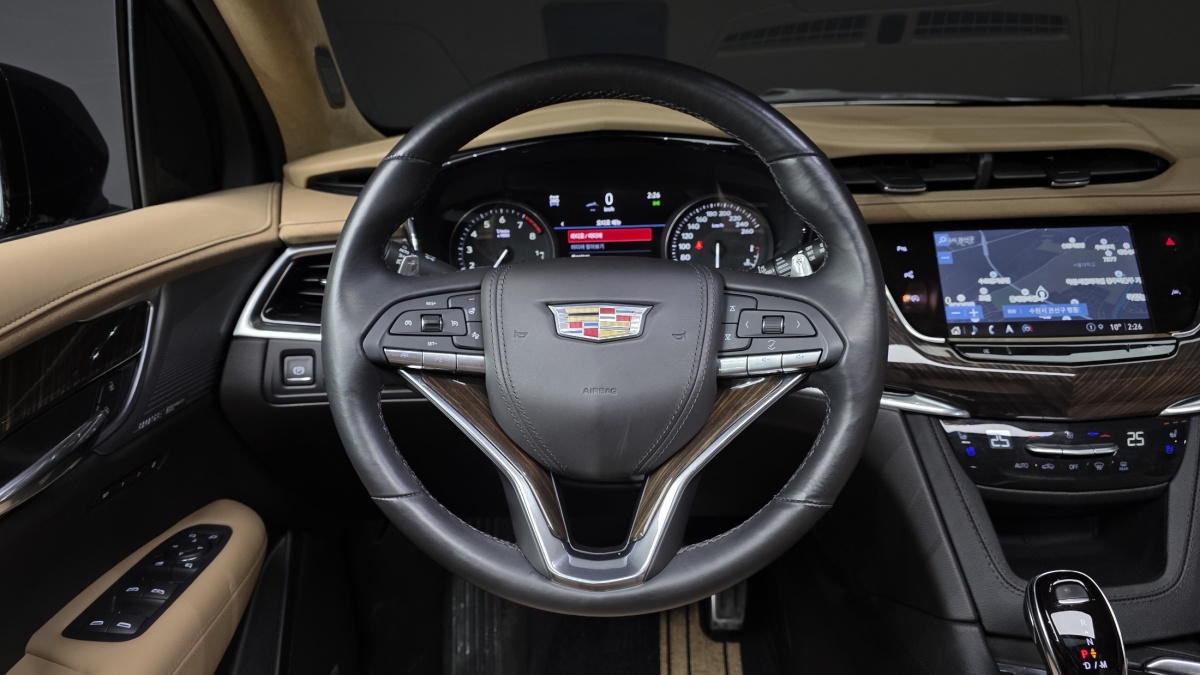 Cadillac XT6, 2023 — фото 12 из 12