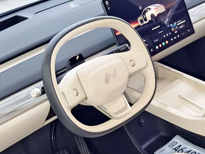 Nio Onvo L60, 2025 — фото 8 из 9