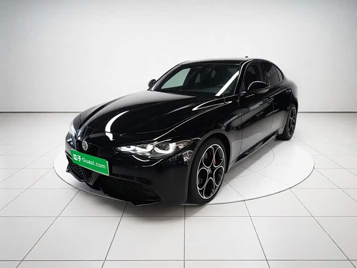 Alfa Romeo Giulia, 2025 — купить в Иванове под ключ