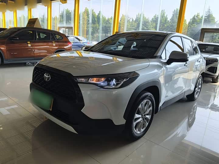 Toyota Corolla Cross, 2023 — фото 2 из 9