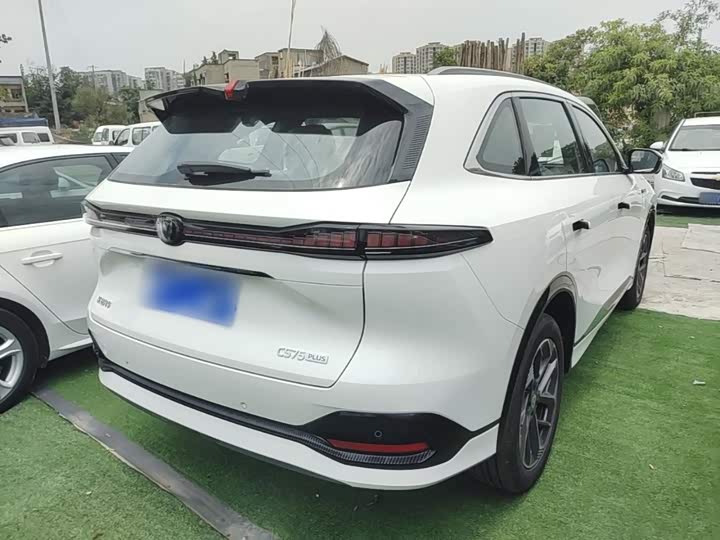 Changan CS75 Plus, 2026 — фото 7 из 9