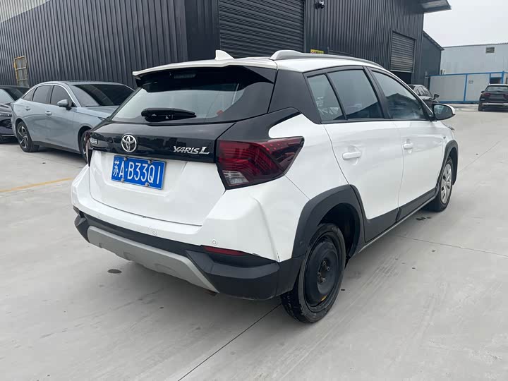 Toyota Yaris L Hatchback, 2022 — фото 4 из 9