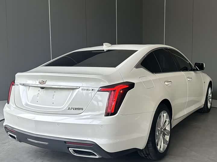 Cadillac CT5, 2023 — фото 6 из 9