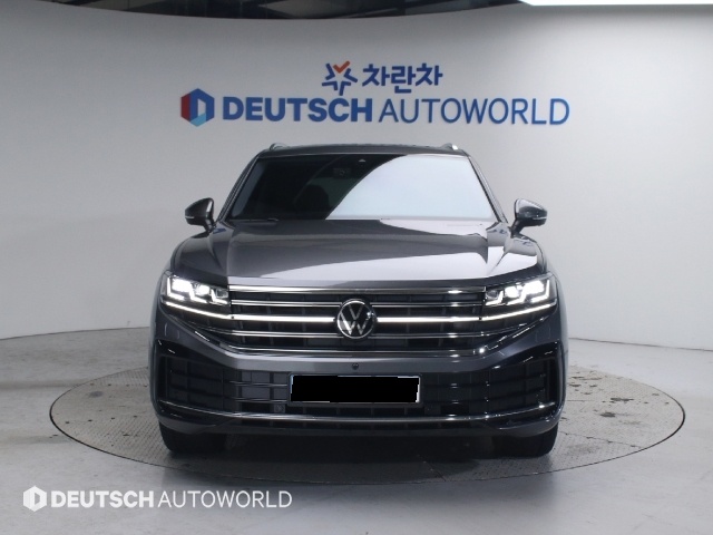 Volkswagen Touareg, 2024 — фото 3 из 12
