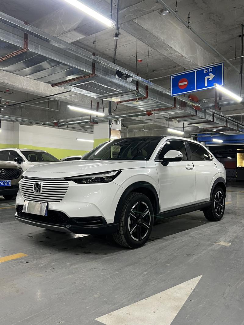 Honda Vezel, 2023 — купить в Самаре под ключ