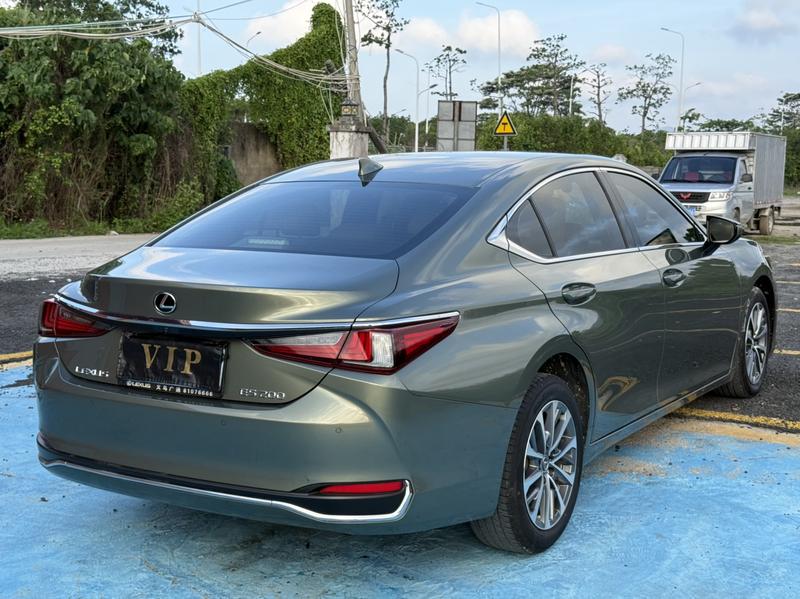 Lexus ES, 2021 — фото 6 из 11