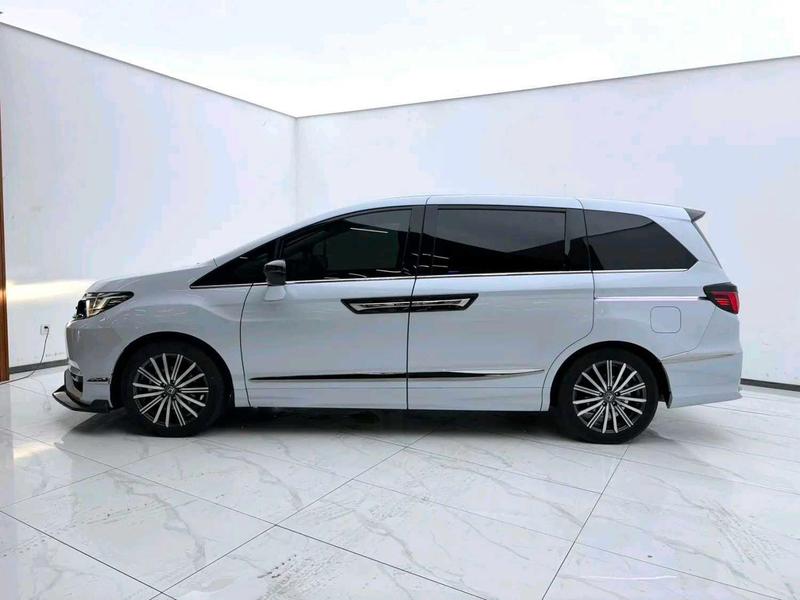Honda Elysion, 2023 — фото 3 из 10