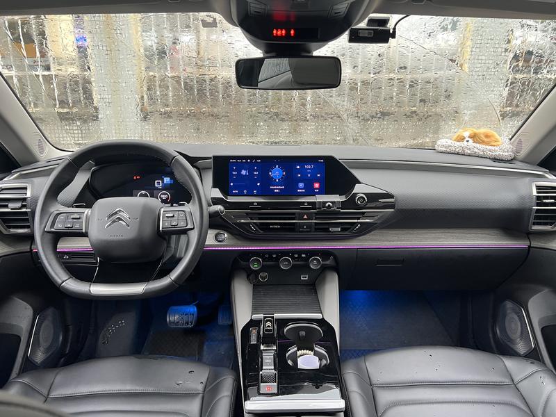 Citroen C5 X, 2023 — фото 7 из 12
