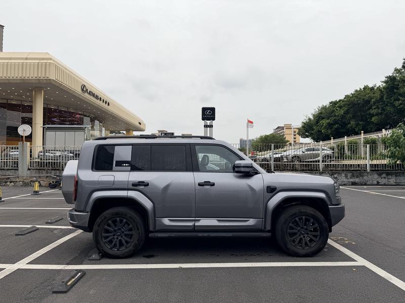 BYD FangChengBao Leopard 5, 2025 — фото 8 из 12