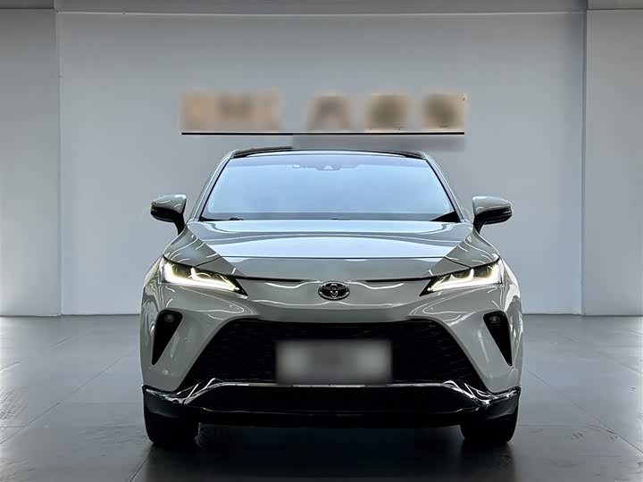 Toyota Venza, 2022 — фото 3 из 9