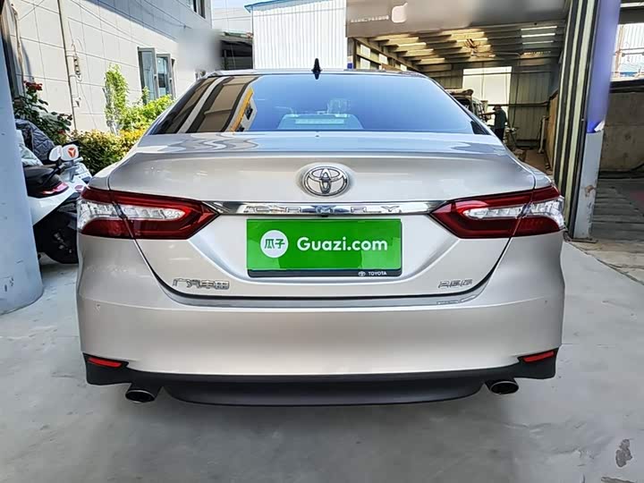 Toyota Camry, 2021 — фото 6 из 9