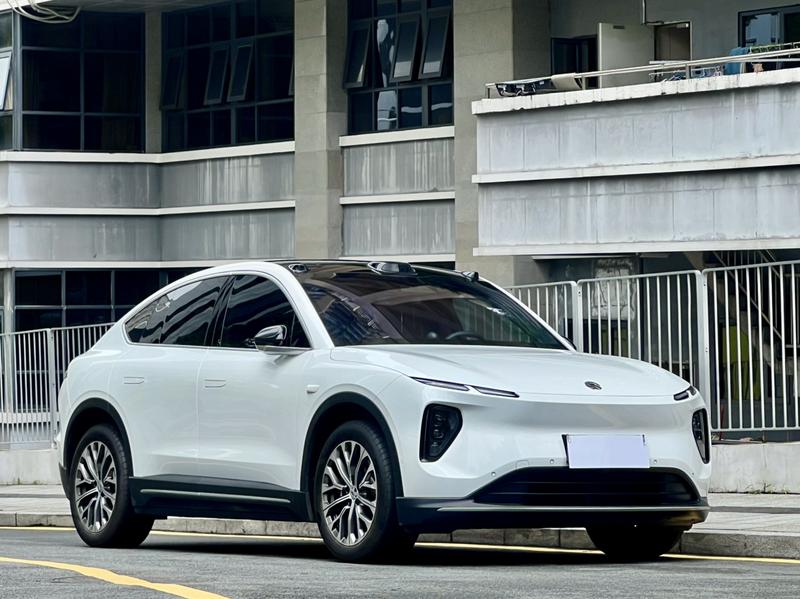 Nio EC6, 2024 — фото 3 из 12