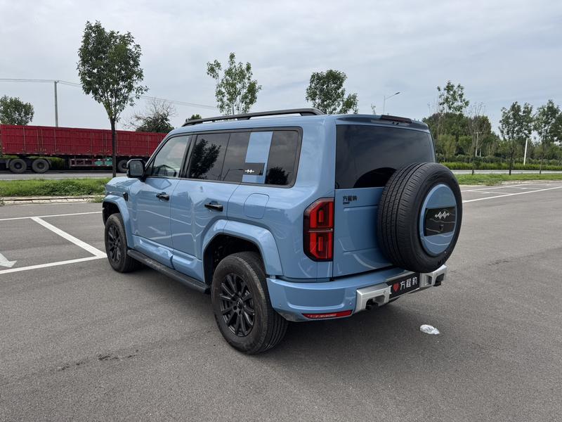 BYD FangChengBao Leopard 5, 2026 — фото 5 из 12